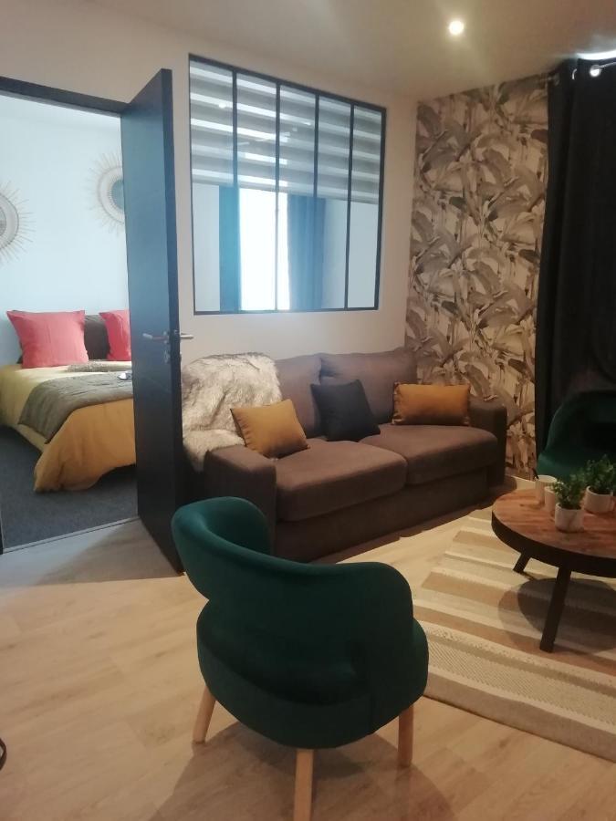 Appartement Topaze 孔卡尔诺 外观 照片